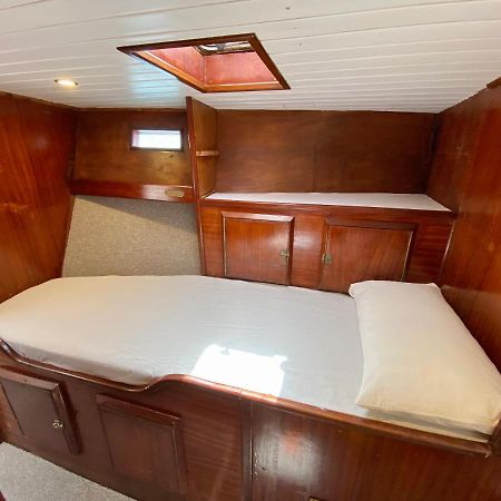 Fantastico Velero En Barcelona Ξενοδοχείο Sant Adria de Besos Εξωτερικό φωτογραφία